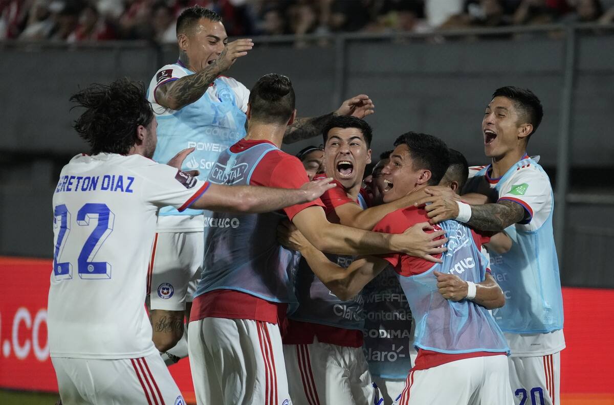 FOTOS | Otro diseño: así luce la nueva camiseta alternativa de La Roja