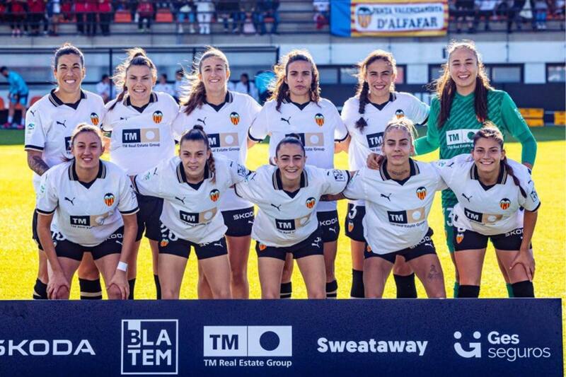 La arquera chilena vivió exitosamente su primera titularidad en el Valencia.