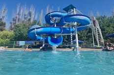 Sin salir de la Región Metropolitana: Este refrescante parque acuático es ideal para capear el calor de este verano