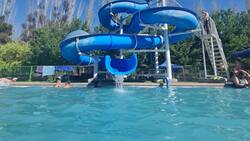 Sin salir de la Región Metropolitana: Este refrescante parque acuático es ideal para capear el calor de este verano