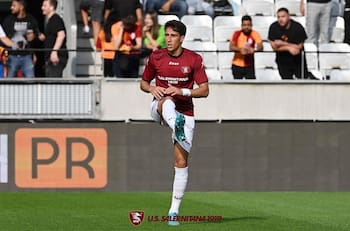 Contra el equipo de Gianluigi Buffon: Diego Valencia fue citado y podría debutar con la Salernitana