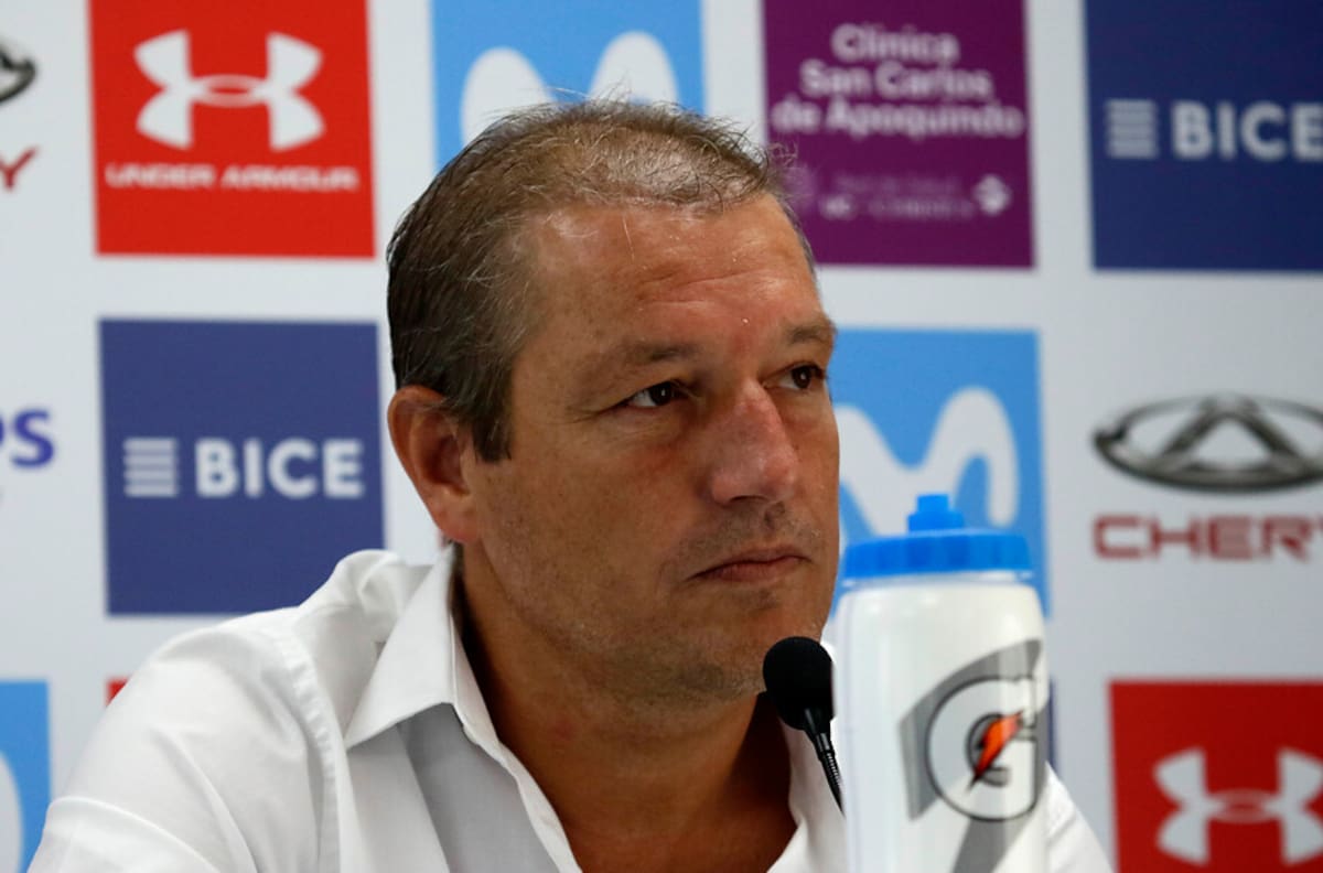 La propuesta de Buljubasich que podría perjudicar a Colo Colo en el próximo mercado de pases