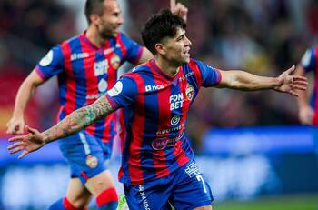 Víctor Dávila es el primer nombre en la lista de deseos de prestigioso equipo de La Liga española