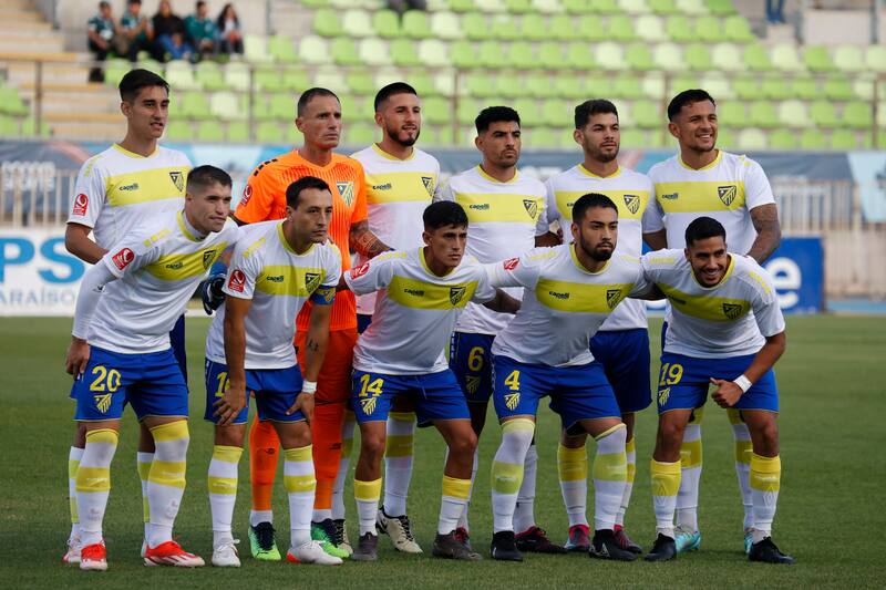 llevó solo 99 espectadores al Estadio Nicolás Chahuán Nazar.