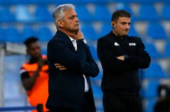 Reinaldo Rueda: "A mí me trajo el fútbol a la 'Roja' y si por el fútbol me tengo que ir, lo haré tranquilo"