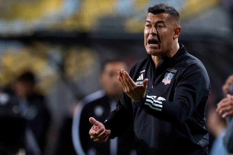 deberá seguir esperando nuevos refuerzos en Colo Colo. Foto: Agencia Aton.