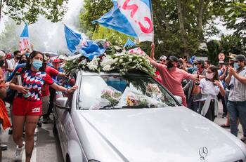 El emocionante funeral que le brindaron los hinchas de Nacional a Santiago "Morro" García