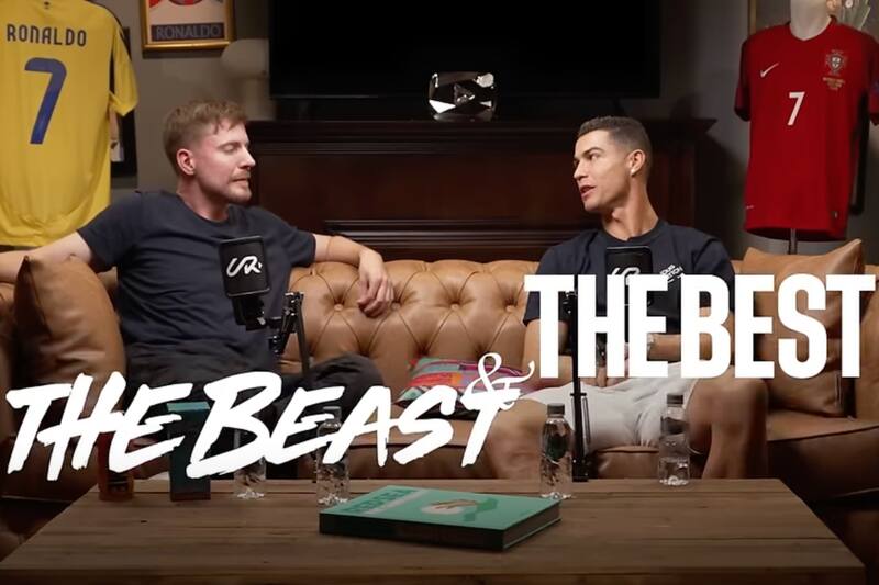Cristiano Ronaldo conversando con MrBeast.