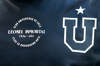 Esposa de Leonel Sánchez muestra su descontento con la U: “Esperaba por lo menos un ramo de flores”