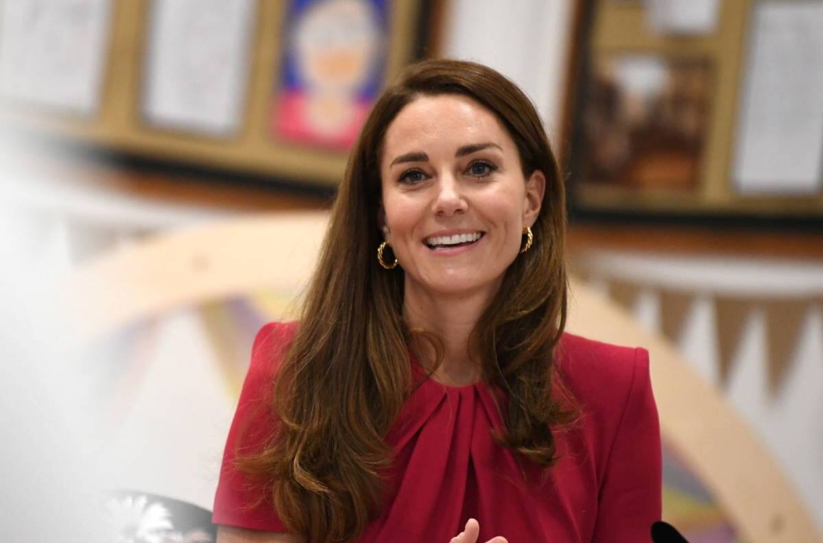 Los diamantes y perlas están de moda: Kate Middleton se lució con una joya de la princesa Diana