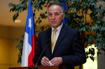 Las desafortunadas declaraciones de exministro de Piñera sobre la situación de menores en el Sename