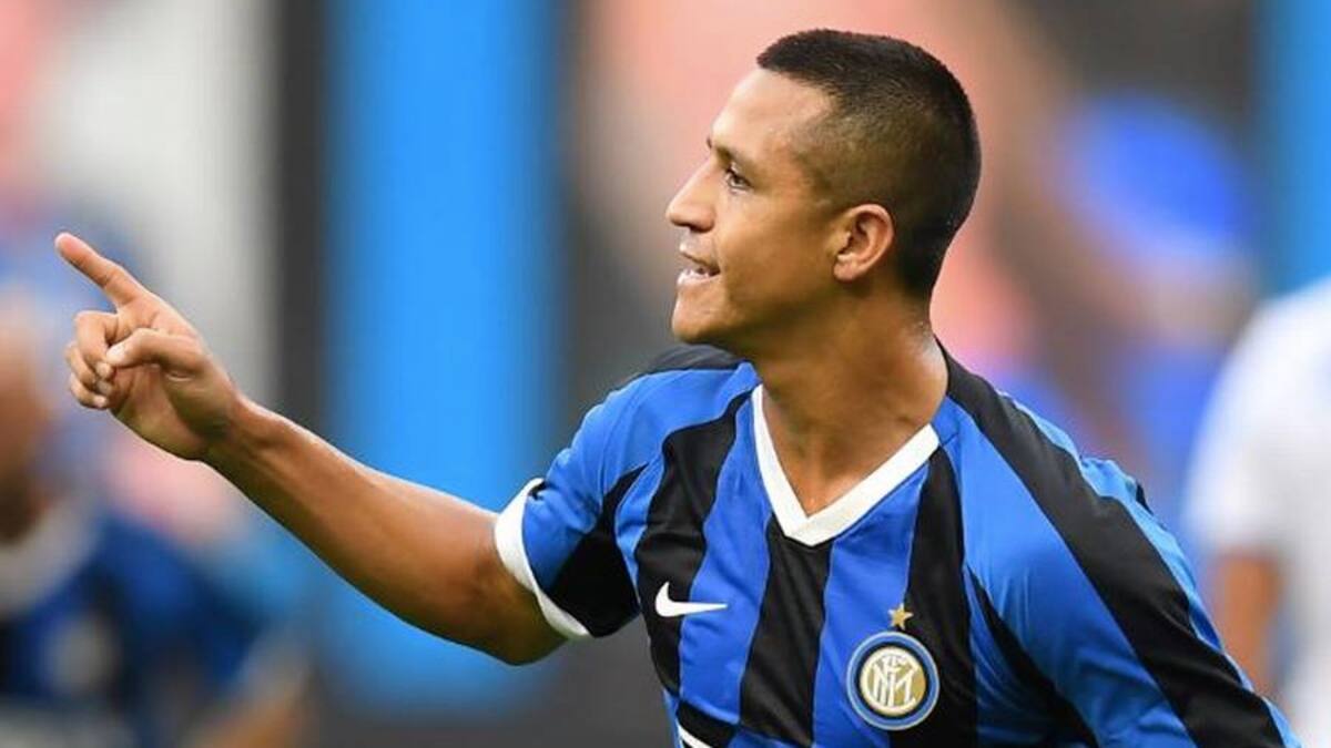 Como Alexis Sánchez: Los futbolistas chilenos que llegaron a las semifinales de la Europa League