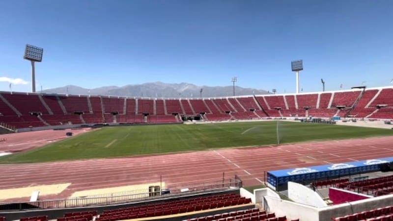 Así está la cancha del Estadio Nacional en este momento. Foto: IND.
