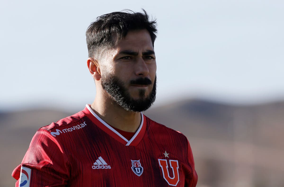 Johnny Herrera: "He hablado con gente de nuestra barra y ellos aman a la U"
