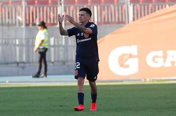 La U oficializó la renovación del contrato de Pablo Aránguiz