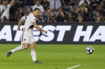 Zlatan sorprende con nuevo desafío para sus seguidores en instagram