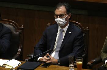 Ministro de Educación reveló que votó por Kast: "Representa un ideario de mayor libertad"