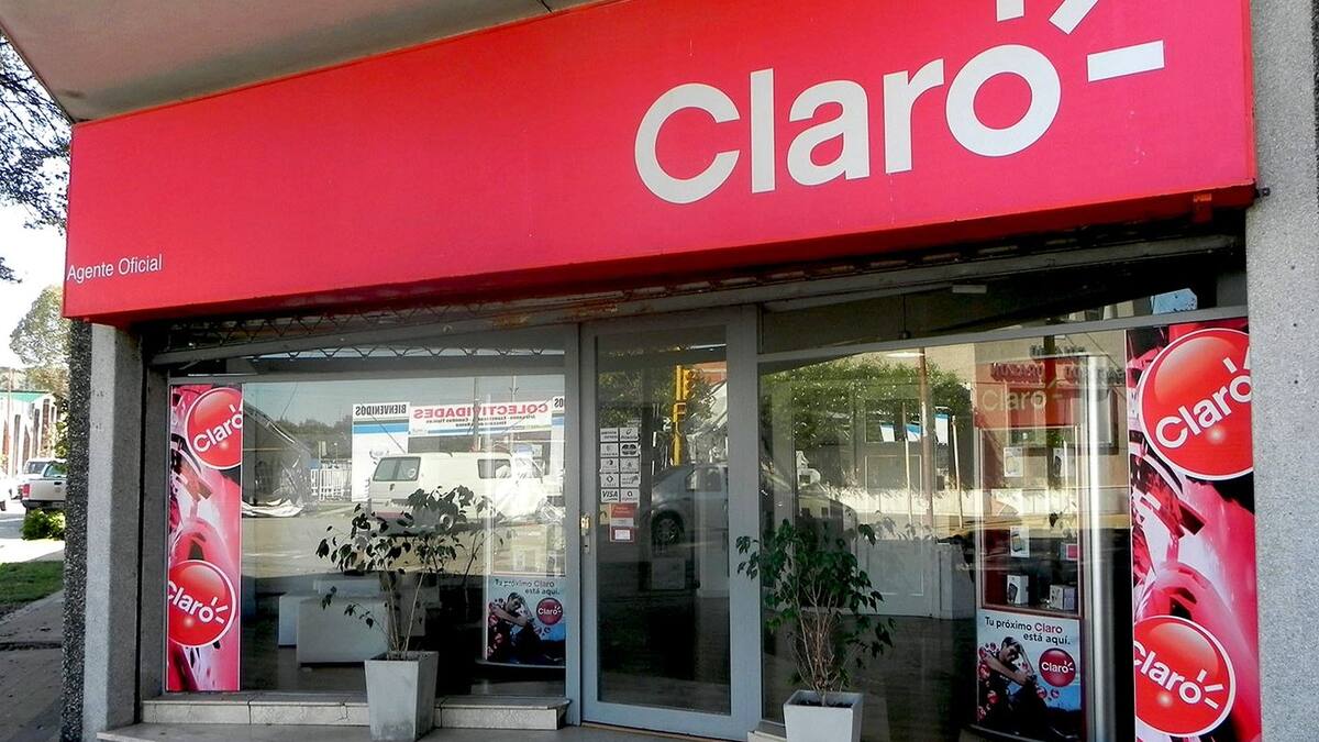 Claro suspenderá cobros a personas afectadas por el incendio forestal en Quilpué