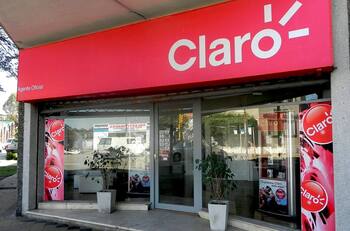 Claro suspenderá cobros a personas afectadas por el incendio forestal en Quilpué