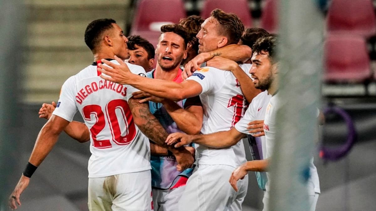 Goles: Sevilla derrotó a Manchester United y es el primer finalista de la Europa League