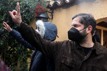 Encuesta CEP: Gabriel Boric lidera las opciones presidenciales a casi dos meses de las elecciones