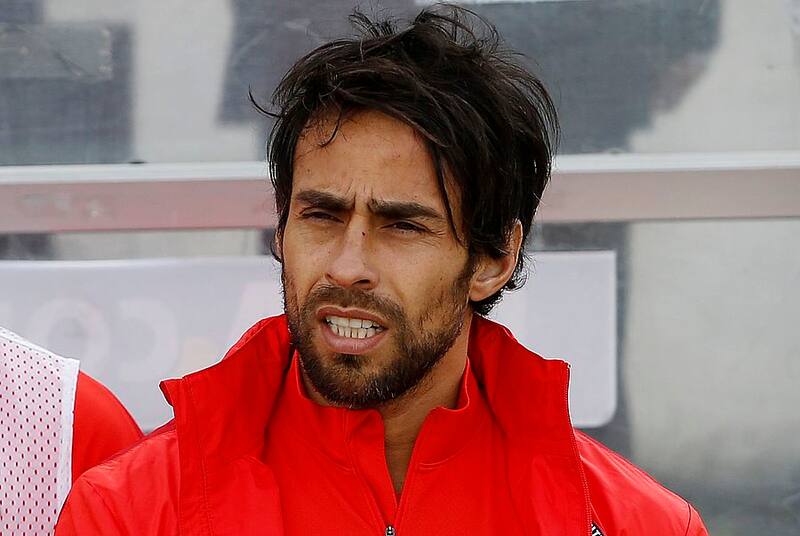 Las declaraciones del exfutbolista no concuerdan con el relato de la policía.