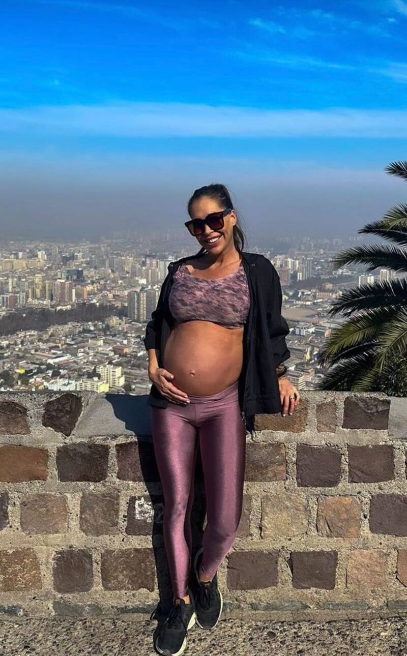 Vale Roth muestra su pancita de ocho meses de embarazo/ Instagram
