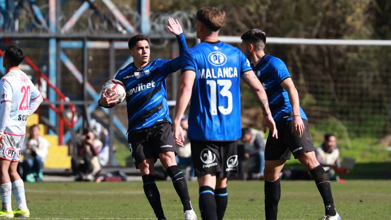 La U se sigue moviendo en el mercado de fichajes: ofertó por Gonzalo Montes de Huachipato