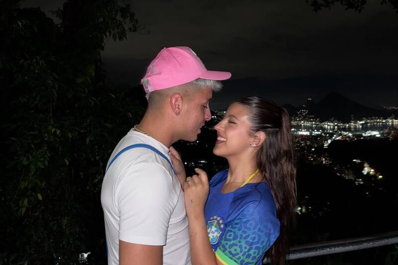 posando en el Pan de Azúcar