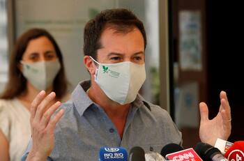 Ministro Palacios responde a declaraciones de Alejandra Cox: "Espero que haya sido en broma"