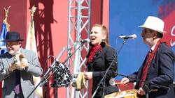 Video: Sigrid Alegría se llena de halagos por cómo baila la cueca