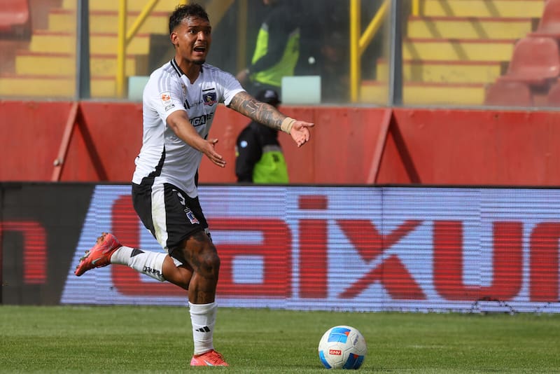 El defensor ha sido titular en ambos encuentros de Unión La Calera en la Liga de Primera 2026. Foto: Aton.