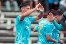 Colo Colo espera atento: Salomón Rodríguez alcanza insólita marca en Uruguay