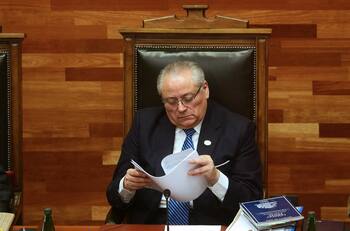 Tercer retiro 10%: Ministro del TC advirtió eventuales cambios en fallo y dio fecha para la resolución