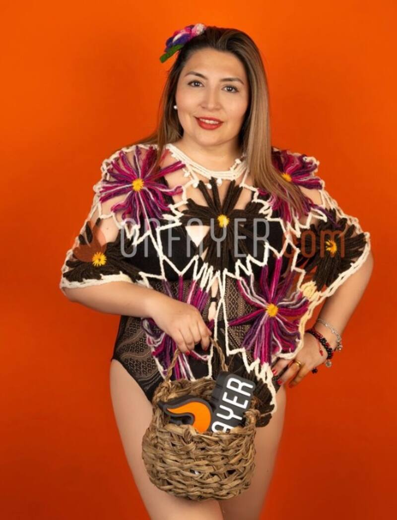 Pincoya adelante que se vienen "fotos más subidas de tono.