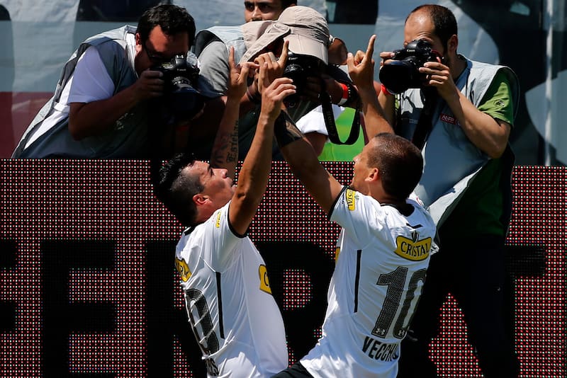 El argentino considera al máximo goleador de Colo Colo un jugador excepcional.