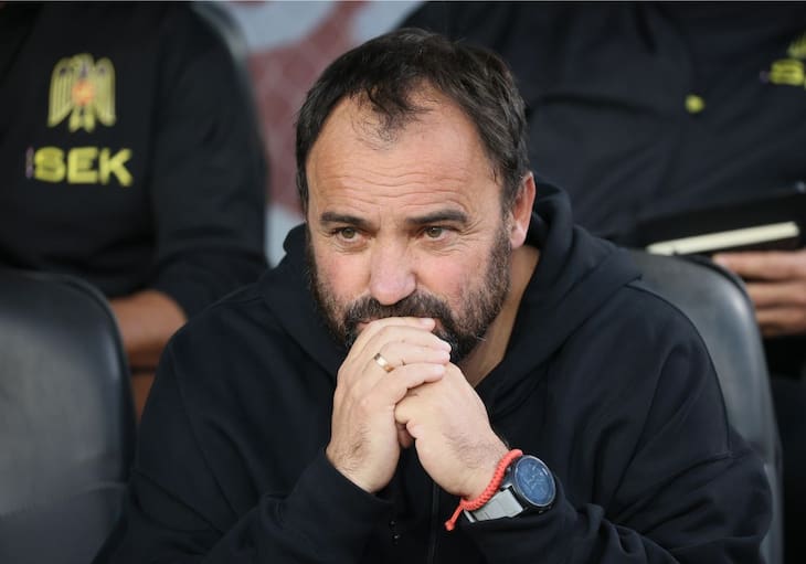 Coto Sierra rompe el silencio tras el histórico descenso de Unión Española: “Me hago cargo”