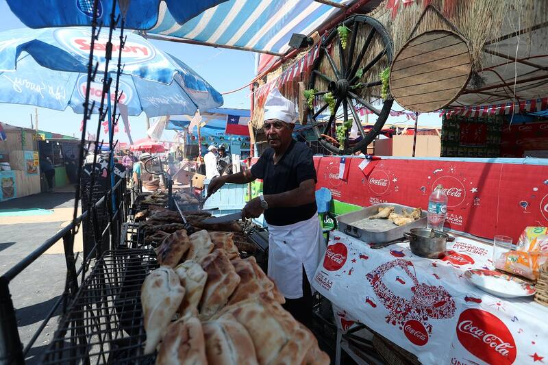 Coquimbo, Pampilla 2018.
miles de turistas llegan a este recinto a celebrar las fiestas patrias en La Pampilla de Coquimbo convirtindose en la fiesta mas grande de Chile.
17/09/2018
Hernan Contreras/AtonChile