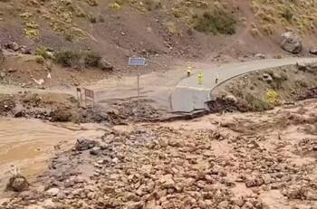 VIDEO | San José de Maipo: Aluviones dejan 55 personas aisladas en Baños Morales