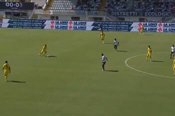 VIDEO | Dibuje "Pitbull": El tremendo pase gol de Gary Medel con Bologna en la Serie A de Italia