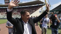 Rodrigo Echeverría se reencontraría en Argentina con su extécnico en la U