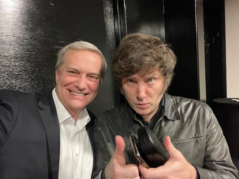 El líder derechista argentino tiene una buena relación con su par chileno.