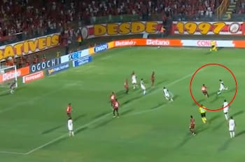 VIDEO | Infernal golazo desde fuera del área: Erick Pulgar se luce con este misil para el Flamengo