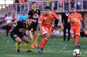 Cobreloa amenaza a Ignacio Jara ante eventual arribo a Colo Colo