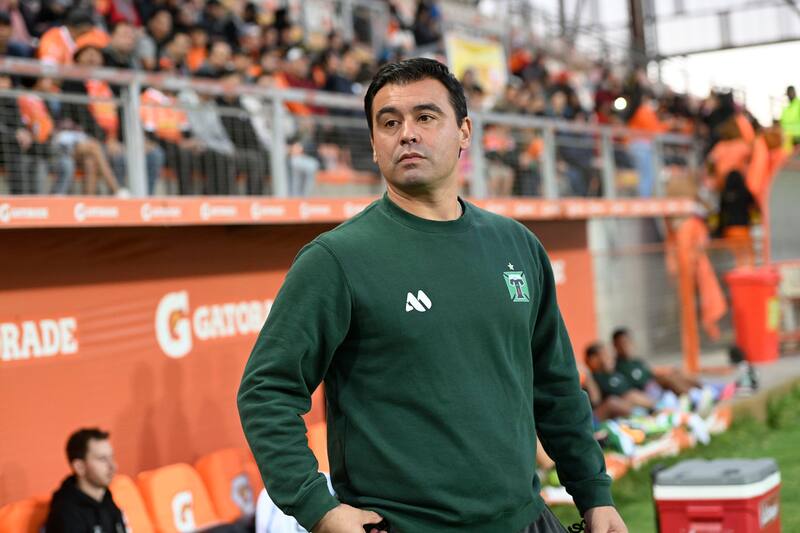 Vive un momento personal complicado.