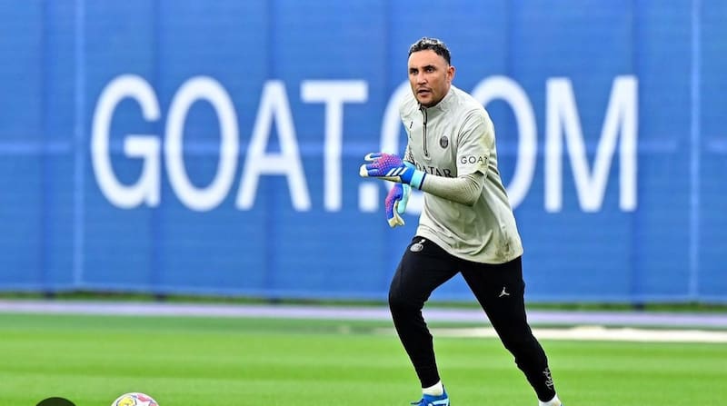 El costarricense dejará el elenco parisino tras no renovar su contrato