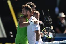 VIDEO | Se terminaron riendo: el puntazo de Alcaraz y Moutet en el Australian Open