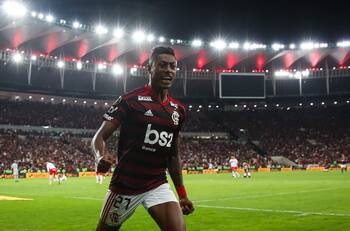 Bruno Henrique fue la figura en el triunfo de Flamengo a Internacional por la Copa Libertadores