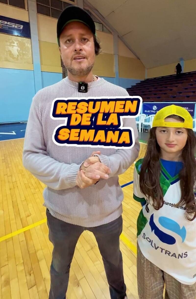 La joven estuvo al lado de su padre en el registro. Créditos: @rodrigo_wainraihgt.