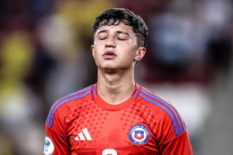 El volante entrenará en Gremio hasta el próximo 20 de diciembre. Foto: Diego Molina en Instagram